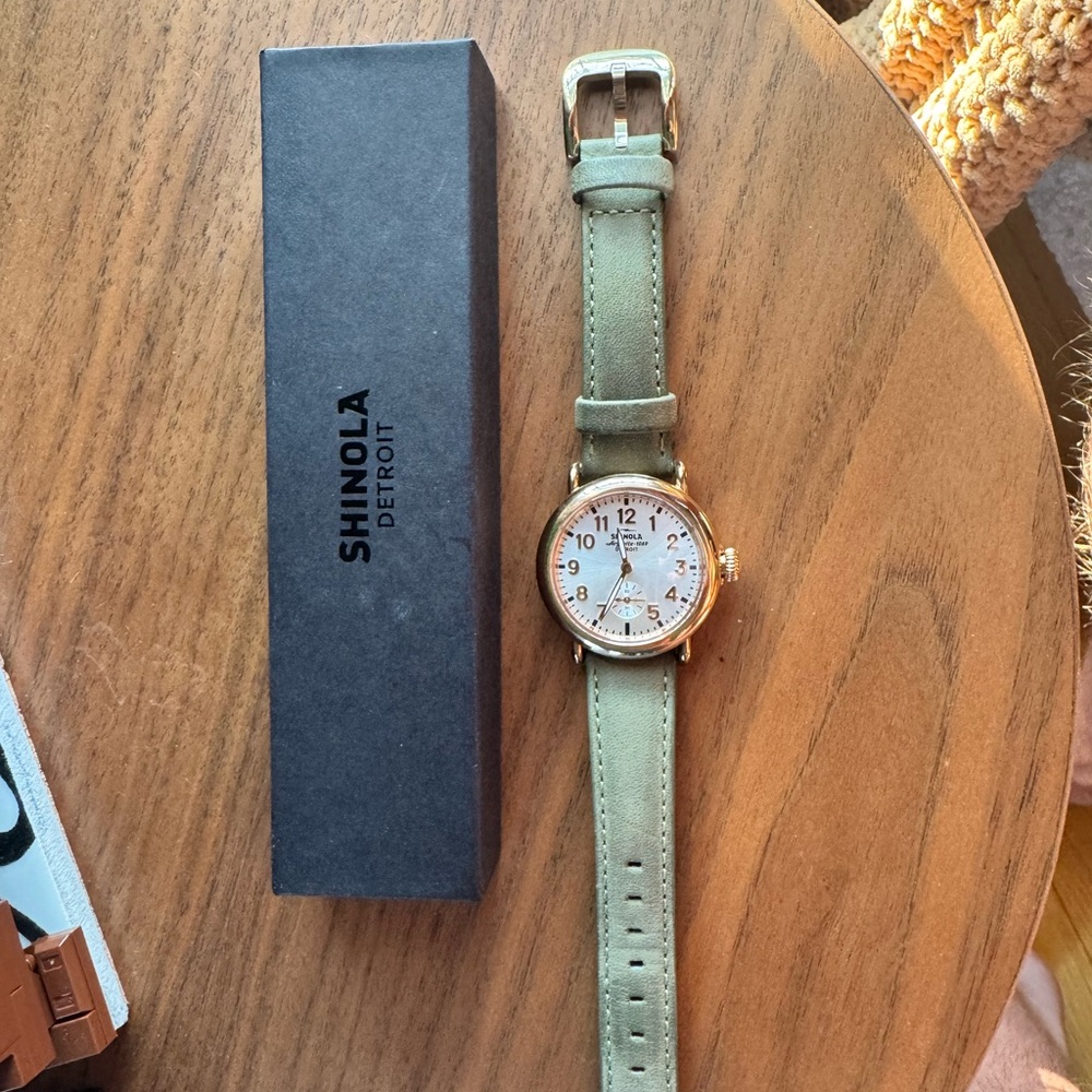 Shinola Runwell 36 mm, Style # 11000261